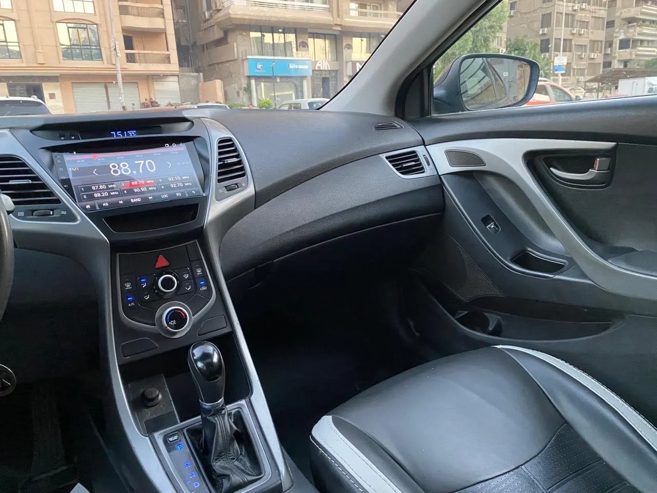 Hyundai Elantra 2016